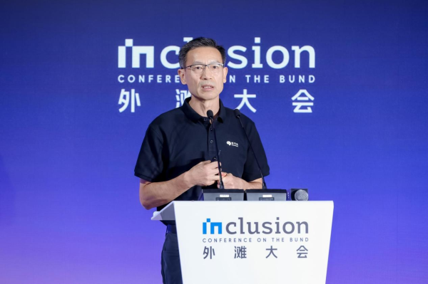 策略股 渐进式还是跨越式？地平线这样选择自动驾驶路线